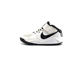 Nike Team Hustle D 9